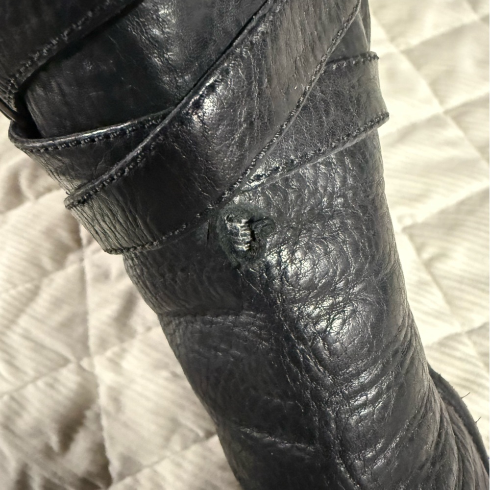 UGG 5454 Caroline Mid Calf Leather Heel Boot, Size 7.5 7 1/2 Black - Picture 15 of 16